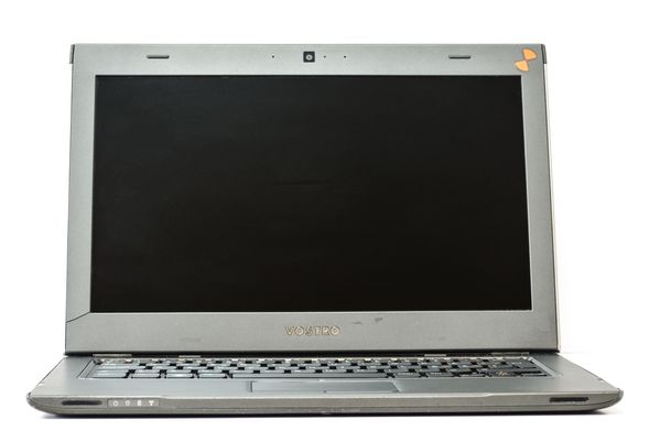 Ноутбук Dell Vostro 3360 i5-3317U 14.1"/8/320/W7P/WEBCAM/1366x768/ погана косметика