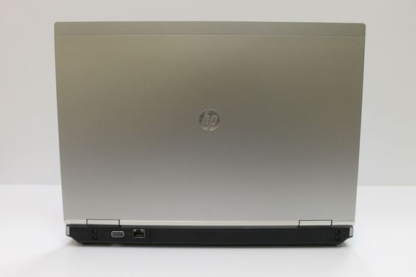 HP EliteBook 8470p i7-3520M/8/500HDD/HD7570M/14.1"/1600x900/noOS