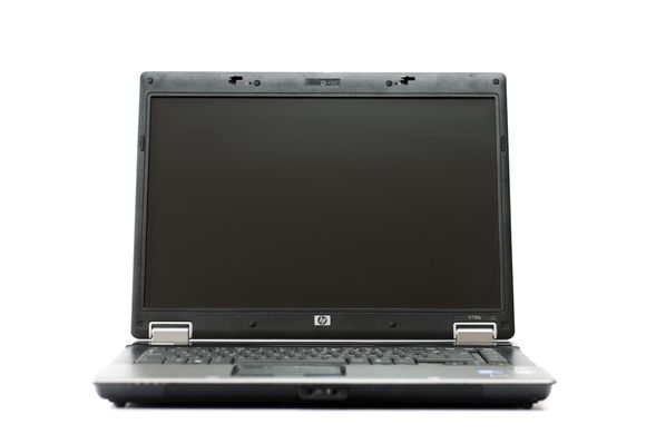 Ноутбук HP Compaq 6730b C2D P8700 15.4" /4/250/DVDRW/Win7Pro/WEBCAM/1280x800