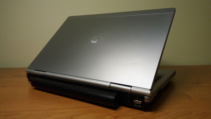 Ноутбук HP EliteBook 2560p i5-2520M 12,5"/4/320/DVD/Win7P/WEBCAM/1366x768
