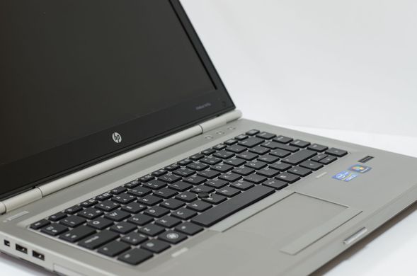 Ноутбук HP EliteBook 8470p i5-3210M 14"/4/128 SSD/DVDRW/W7P/WEBCAM/1600x900