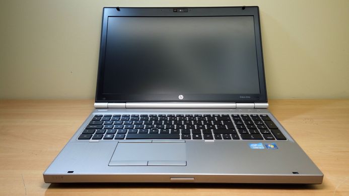 Ноутбук HP EliteBook 8560p i5-2520M 15,6"/2/320/DVDRW/1366x768
