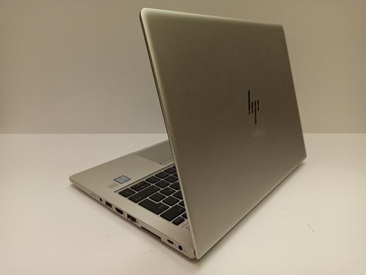 HP EliteBook 830 g5 13.3"1920*1080/i5-8350/16/256 SSD/W10 5PO121