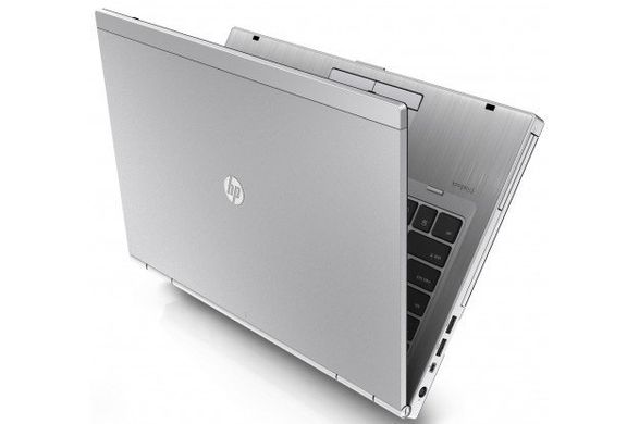 HP EliteBook 8470p 14,1" i5-3210M/4/320/DVDRW/WEBCAM/1366*768 25VWDS